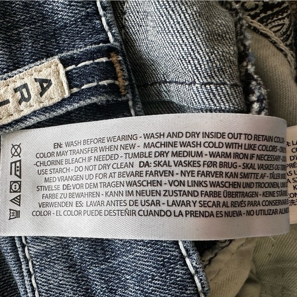 Ariart Real Denim Women’s Mid Rise Boot Cut Jeans size 25s - Picture 6 of 13